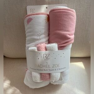 Unused bath towel set